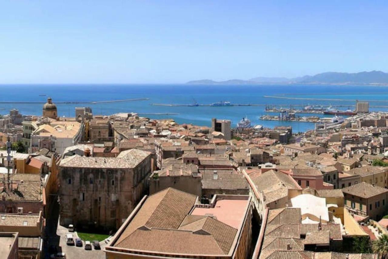 Kairos Disigiu - City Centre Cagliari Ngoại thất bức ảnh